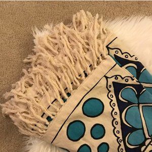 98% new - Round Beach Towel with fringe trim